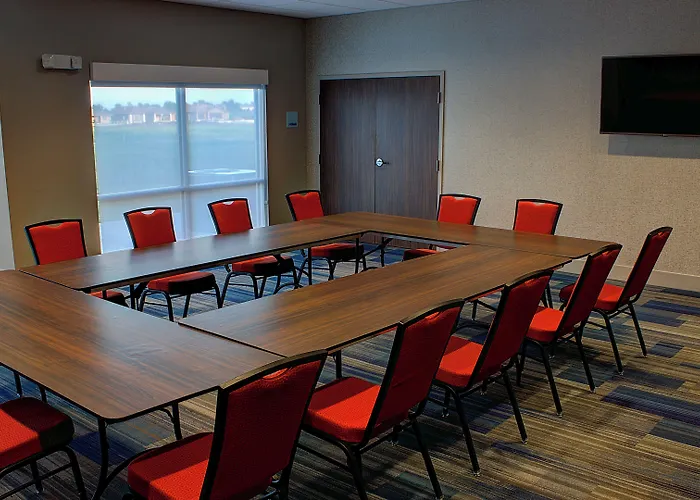 Holiday Inn Express Spencer By Ihg